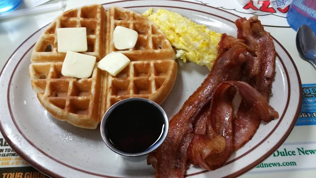 Crazy Ottos | restaurant | 2635 Diamond St, Rosamond, CA 93560, USA | 6612566383 OR +1 661-256-6383