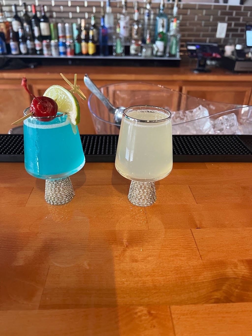Reign Events Lounge Powered By Hooz House Cajun Deli 3000 SW 89th St reign-events-lounge-powered-by-hooz-house-cajun-deli-3000-sw-89th-st