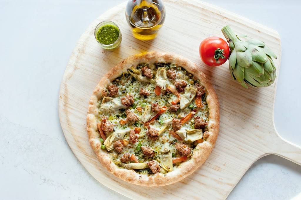 Rovente Pizzeria - Tigard | restaurant | 13727 SW Pacific Hwy Suite# 200, Tigard, OR 97223, USA | 5037477848 OR +1 503-747-7848