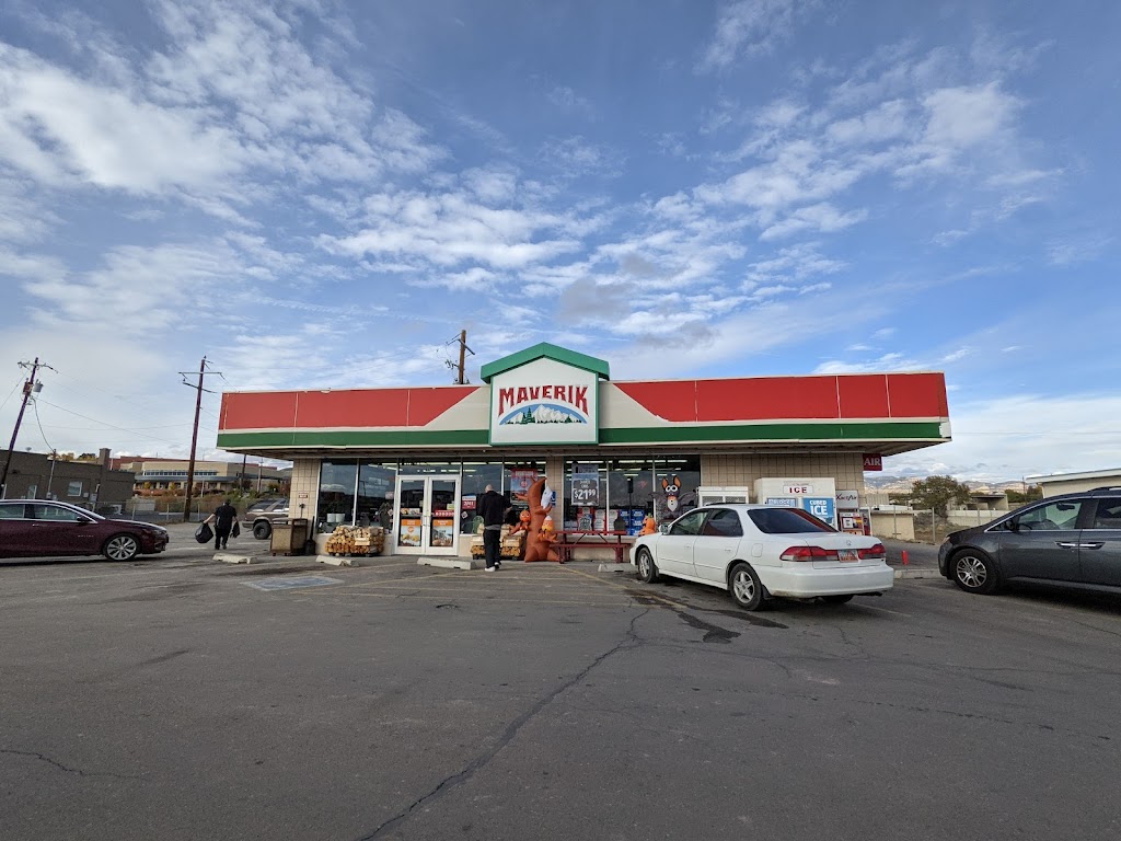Maverik Adventures First Stop | restaurant | 891 E Main St, Price, UT 84501, USA | 4352016844 OR +1 435-201-6844