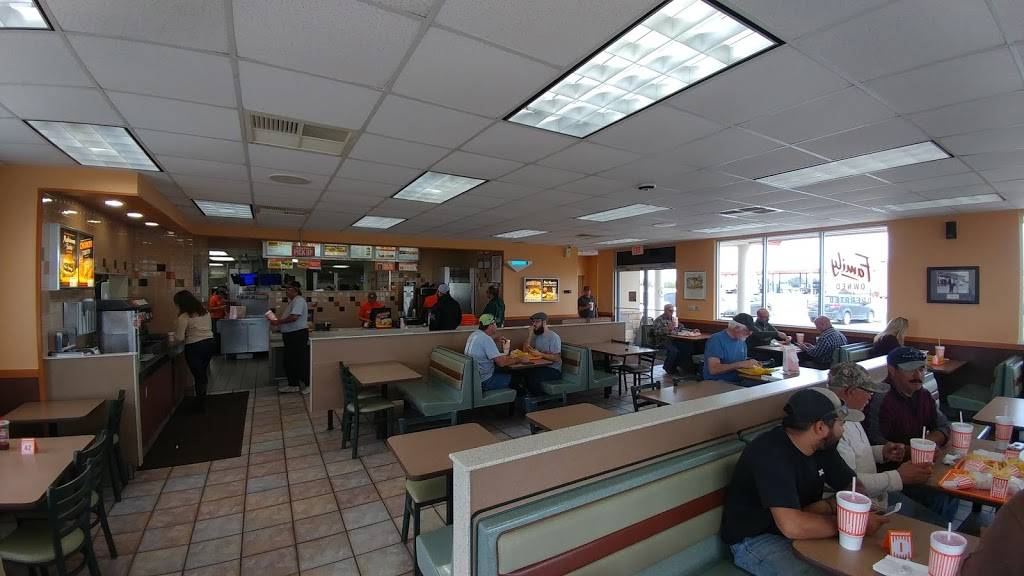 Whataburger | restaurant | 1242 E Main St, Alice, TX 78332, USA | 3616643663 OR +1 361-664-3663