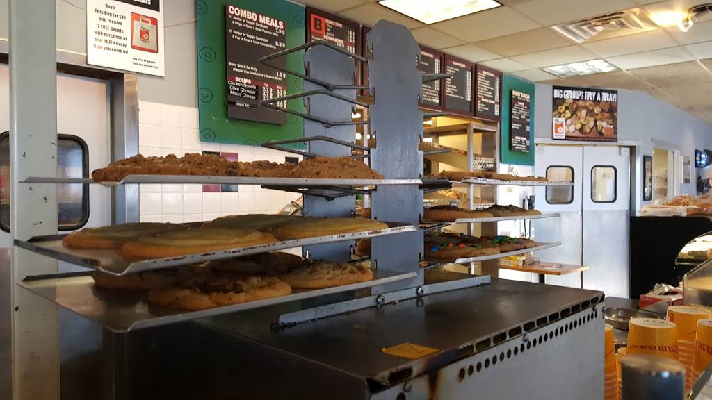 Barry Bagels Sylvania | bakery | 4024 N Holland Sylvania Rd, Toledo, OH 43623, USA | 4198851900 OR +1 419-885-1900