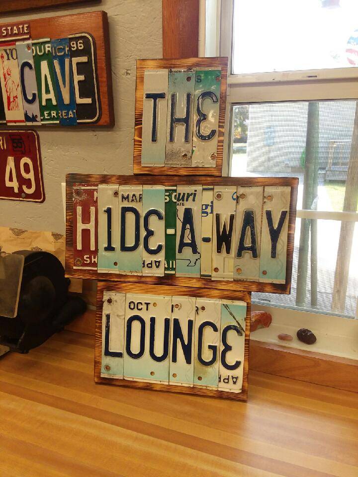 Hide-A-Way Lounge & Grill | restaurant | 1204 Walker Ave, Caruthersville, MO 63830, USA | 5733334303 OR +1 573-333-4303