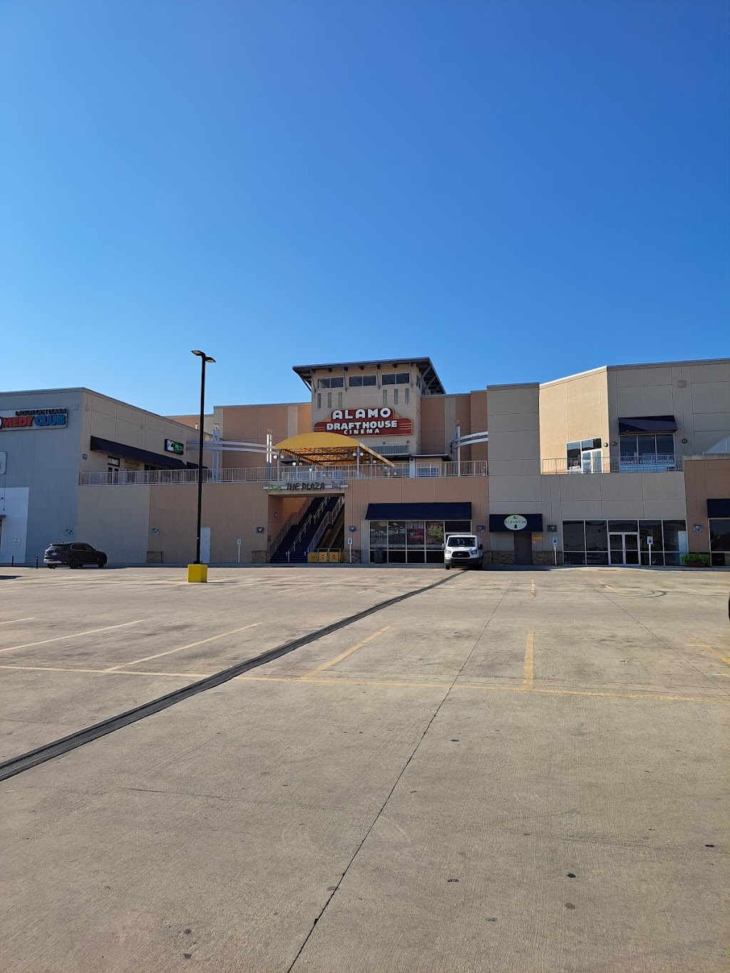 Alamo Drafthouse Cinema Park North | restaurant | 618 Northwest Loop 410, San Antonio, TX 78216, USA | 2106778500 OR +1 210-677-8500