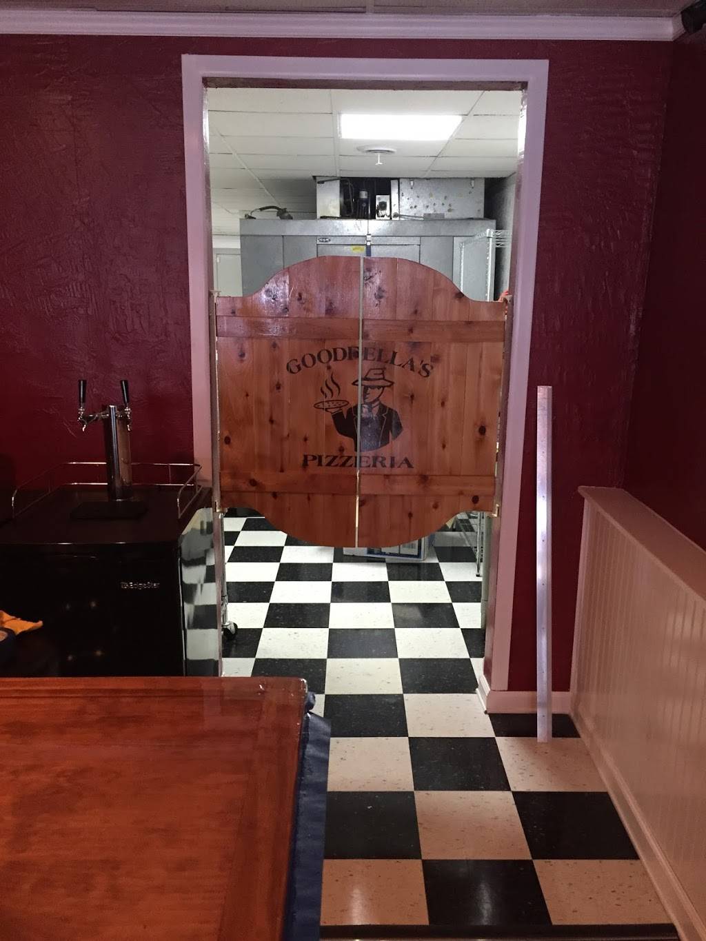 Goodfellas Pizzeria | meal delivery | 6 west 3d st, Grove, OK 74344, USA | 9187861888 OR +1 918-786-1888