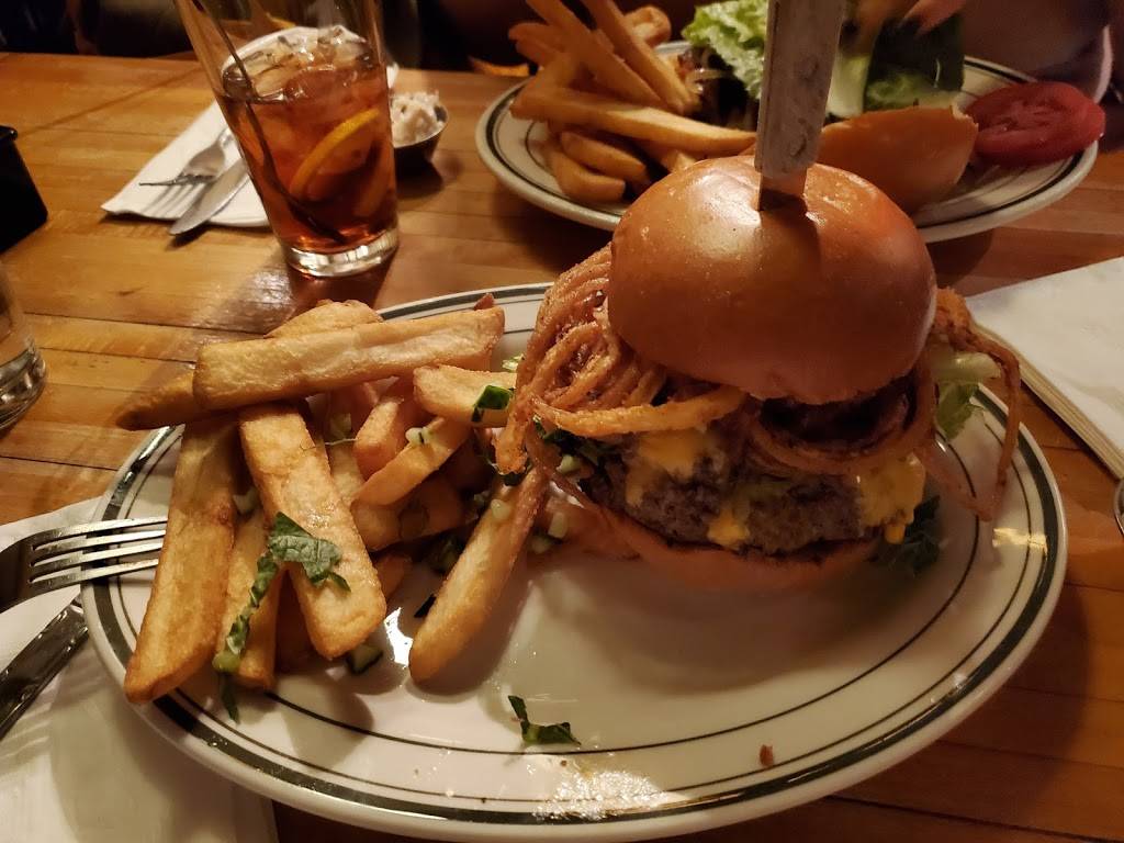 Jackson Hole | meal takeaway | 232 E 64th St A, New York, NY 10021, USA | 2123717187 OR +1 212-371-7187