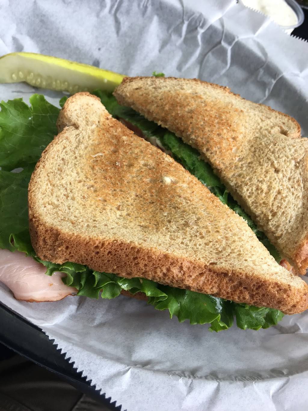 Dittys Downtown Deli | restaurant | 61 S 4th St, Zanesville, OH 43701, USA | 7404502219 OR +1 740-450-2219