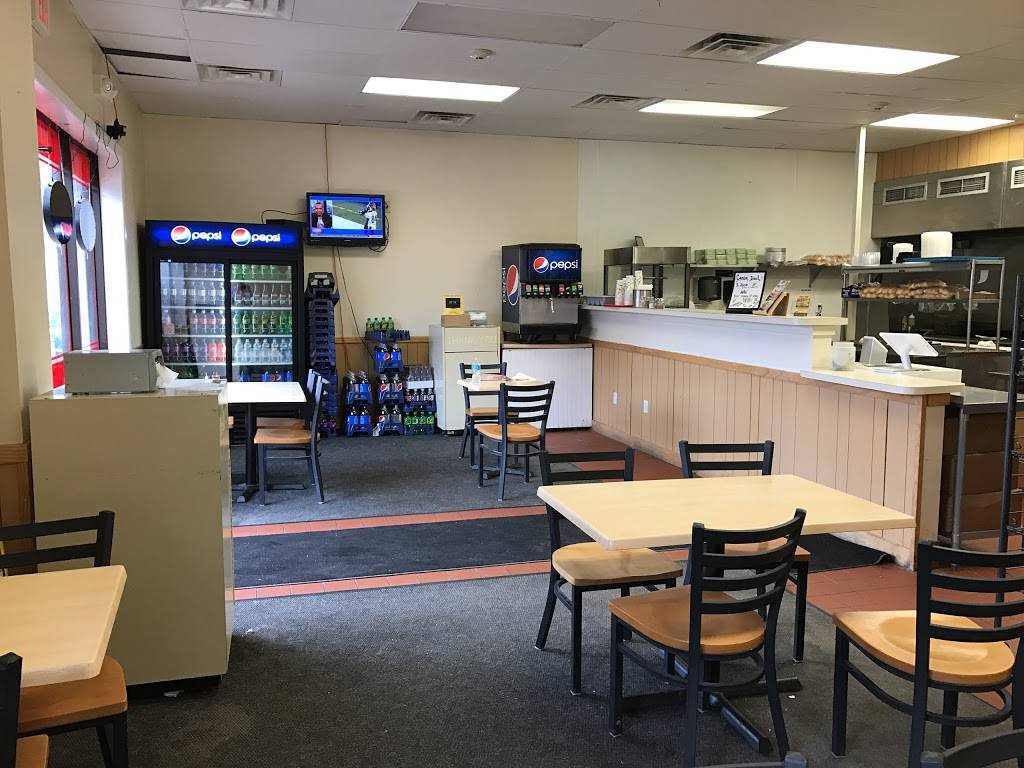 M and Gs Pizza | restaurant | 713 Washington St, Stoughton, MA 02072, USA | 7813445544 OR +1 781-344-5544
