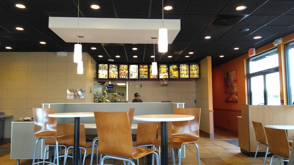 Taco Bell | meal takeaway | 2913 S Douglas Blvd, Midwest City, OK 73130, USA | 4057339464 OR +1 405-733-9464
