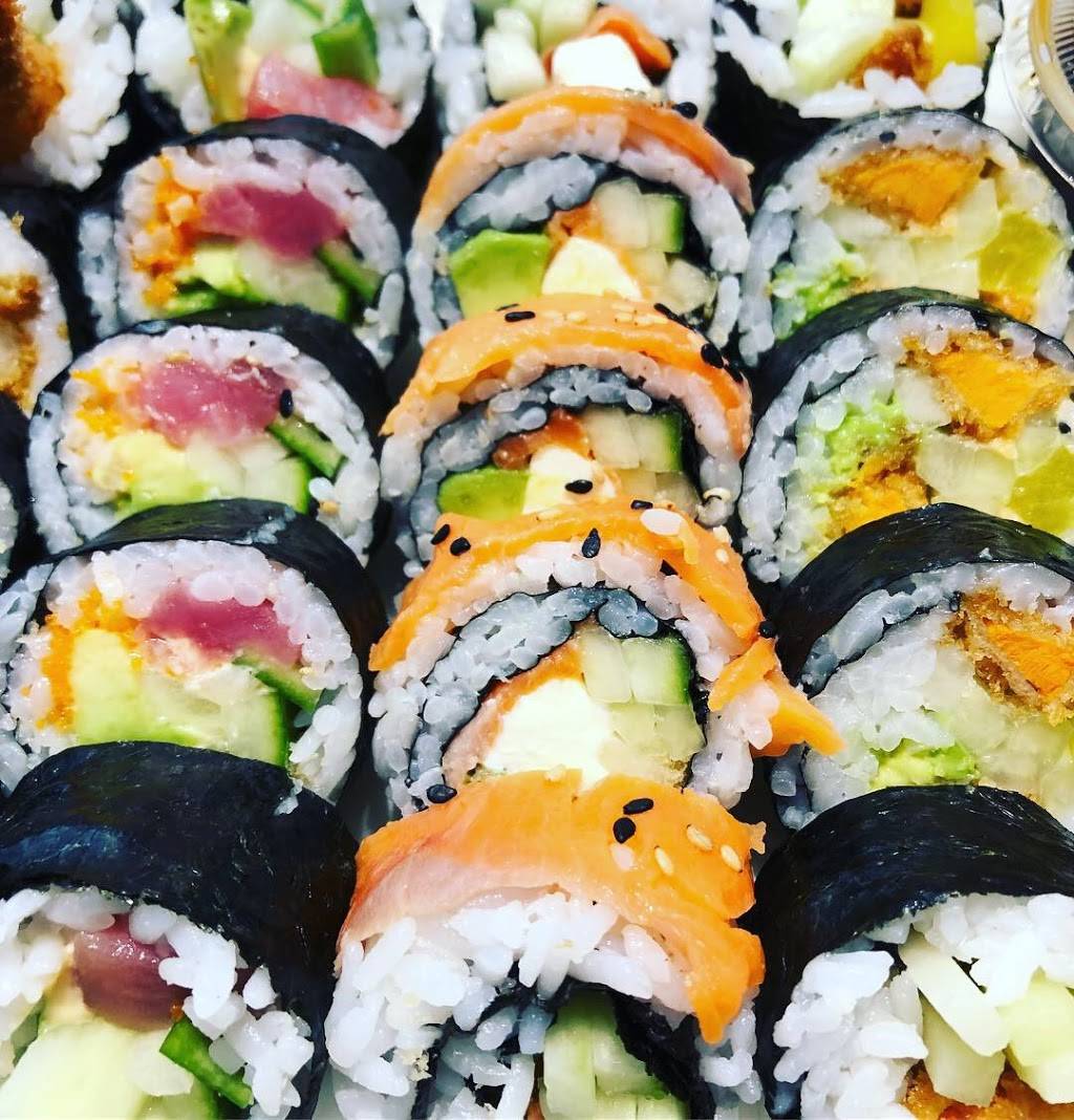 Sushi & Go | restaurant | 5333 Boulevard Laurier, Terrebonne, QC J7M 1W1, Canada | 4504170919 OR +1 450-417-0919