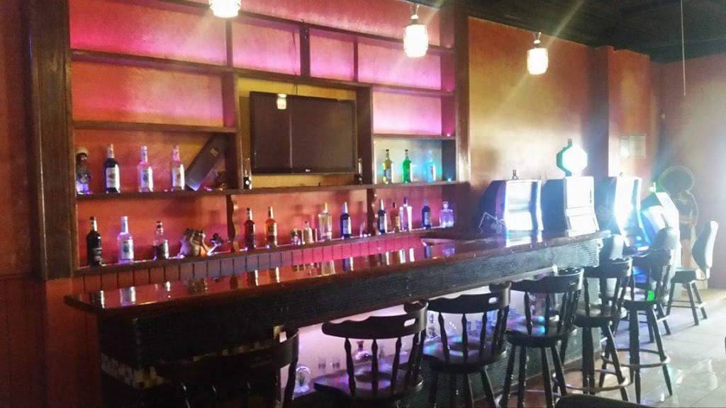 FERNANDOS PLACE, LLC | restaurant | 226 N Tremont St, Kewanee, IL 61443, USA | 3098531499 OR +1 309-853-1499