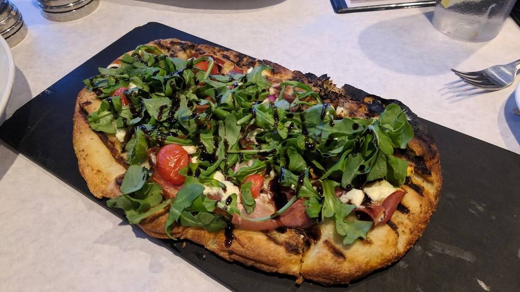 Macs on Hertel | restaurant | 1435 Hertel Ave, Buffalo, NY 14216, USA | 7168336227 OR +1 716-833-6227