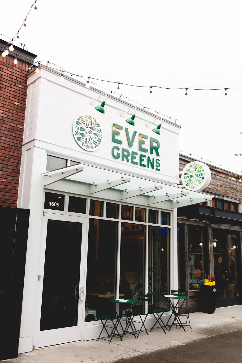 Evergreens Salad Temporarily Closed Restaurant 4609 NE University