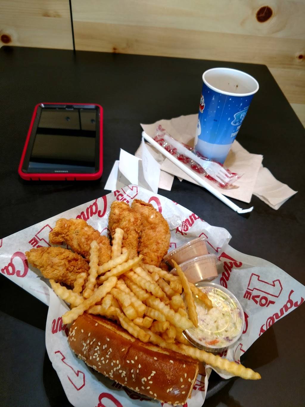 Raising Cane's Chicken Fingers 470 N McCarran Blvd, Sparks, NV 89431, USA