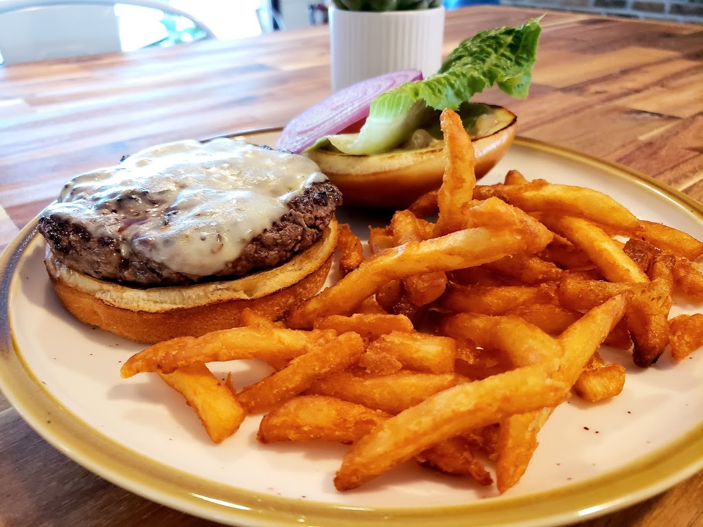Smith House | restaurant | 210 Royal Palm Dr, Marco Island, FL 34145, USA | 2393898414 OR +1 239-389-8414