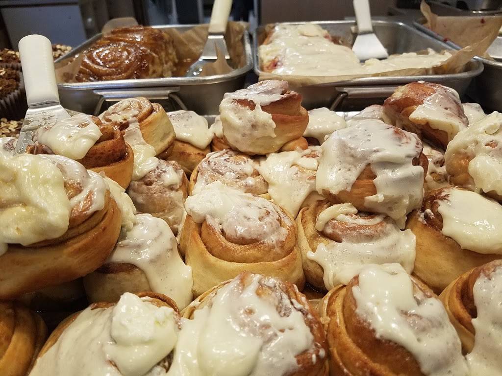 Lake Superior Bakehouse | bakery | 102 W Superior St, Duluth, MN 55802, USA | 2187206015 OR +1 218-720-6015