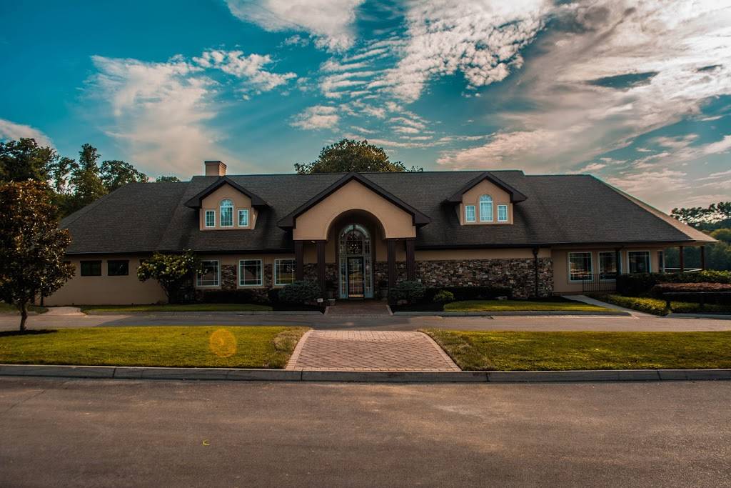 Avalon Country Club Restaurant 700 Turnberry Cir, Lenoir City, TN