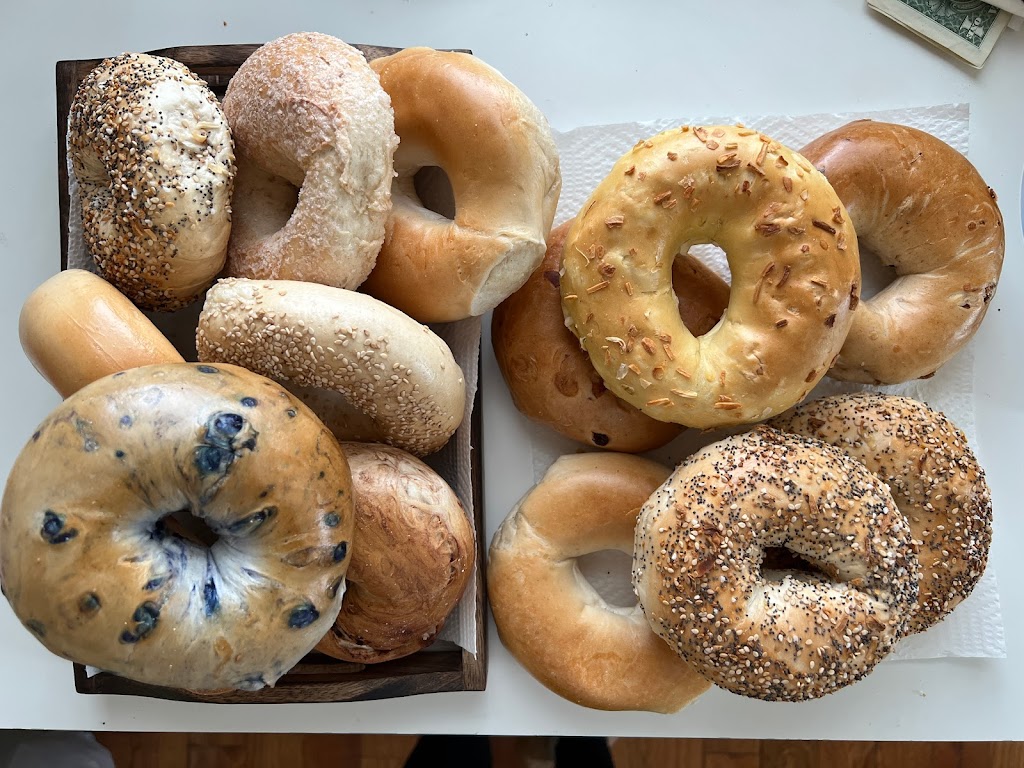 Bagels Best | bakery | 113 Chapel St, Needham, MA 02492, USA | 7814330003 OR +1 781-433-0003