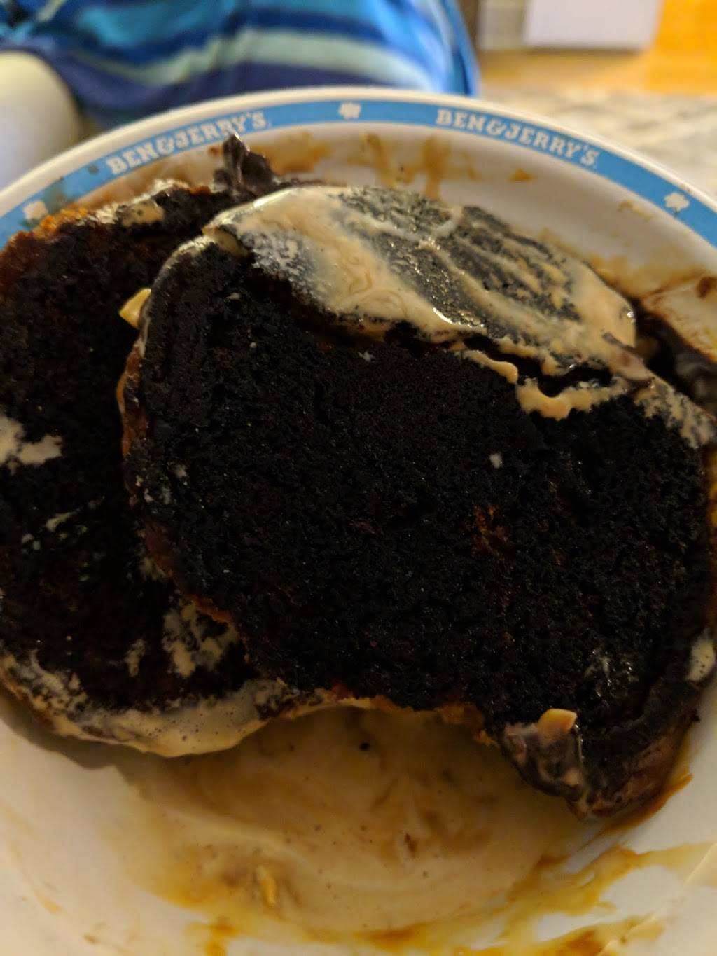 Ben & Jerrys | bakery | 1600 E Woodlawn Rd Suite 110, Charlotte, NC 28209, USA | 7045259945 OR +1 704-525-9945