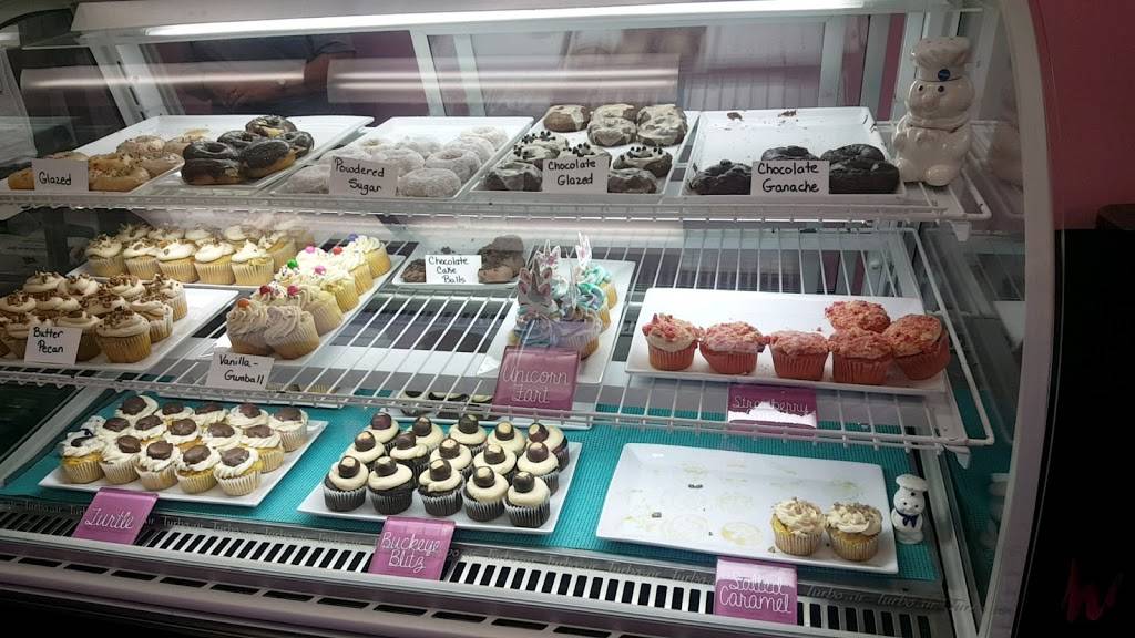 The Fat Girl Bakery | restaurant | 1347 Cameron Ave, Lewis Center, OH 43035 (We are located at the rear of the shopping center, 1347 Cameron Ave, Lewis Center, OH 43035, USA | 6143560631 OR +1 614-356-0631