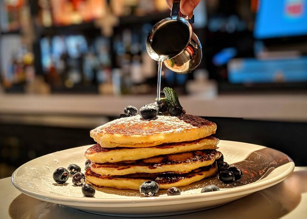 Conners Kitchen + Bar | restaurant | 1150 Harrison St, Fort Wayne, IN 46802, USA | 2604671638 OR +1 260-467-1638