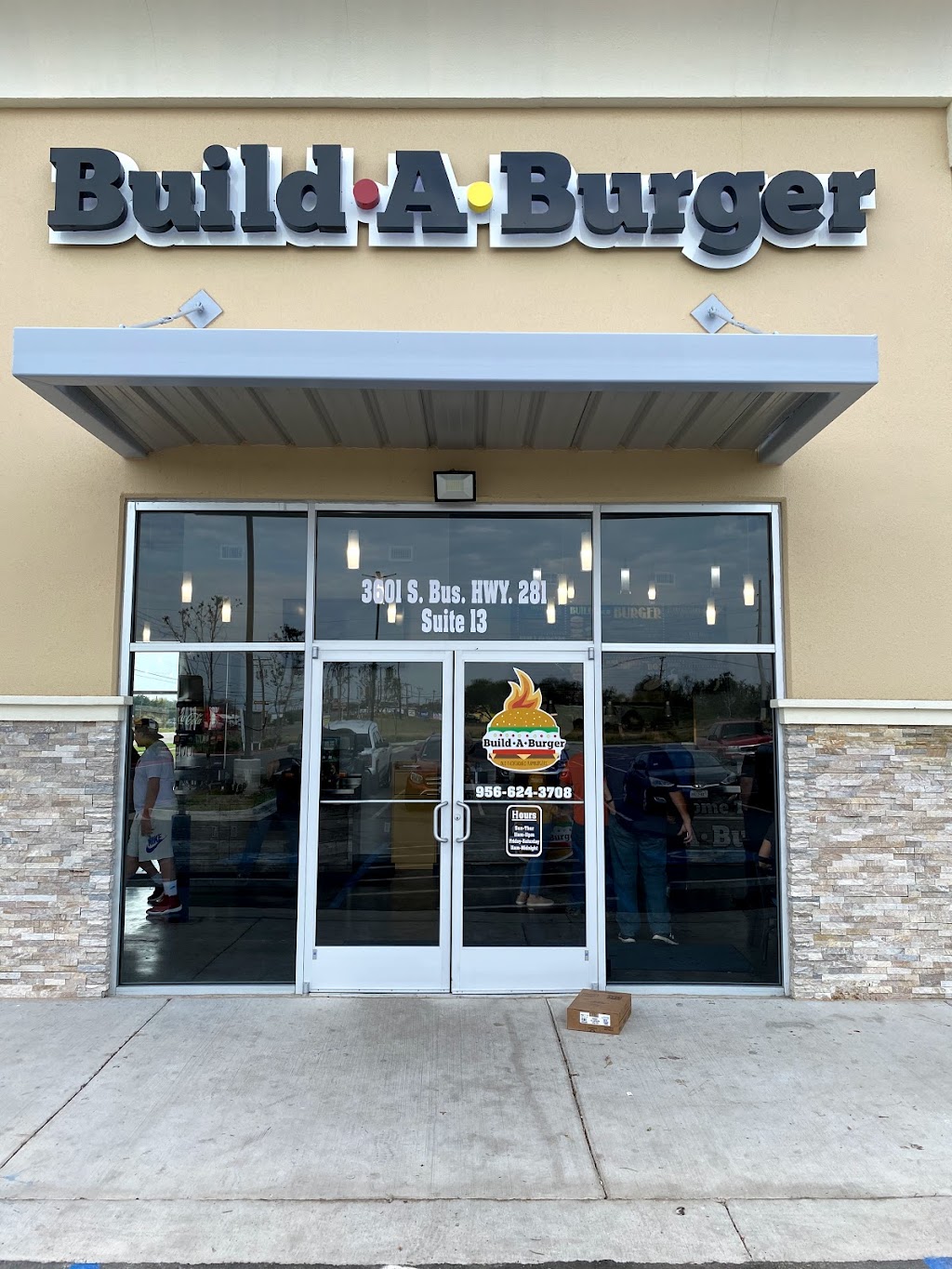 Build A Burger | restaurant | 3601 S Bus, Hwy. 281, Edinburg, TX 78539, USA | 9565131018 OR +1 956-513-1018