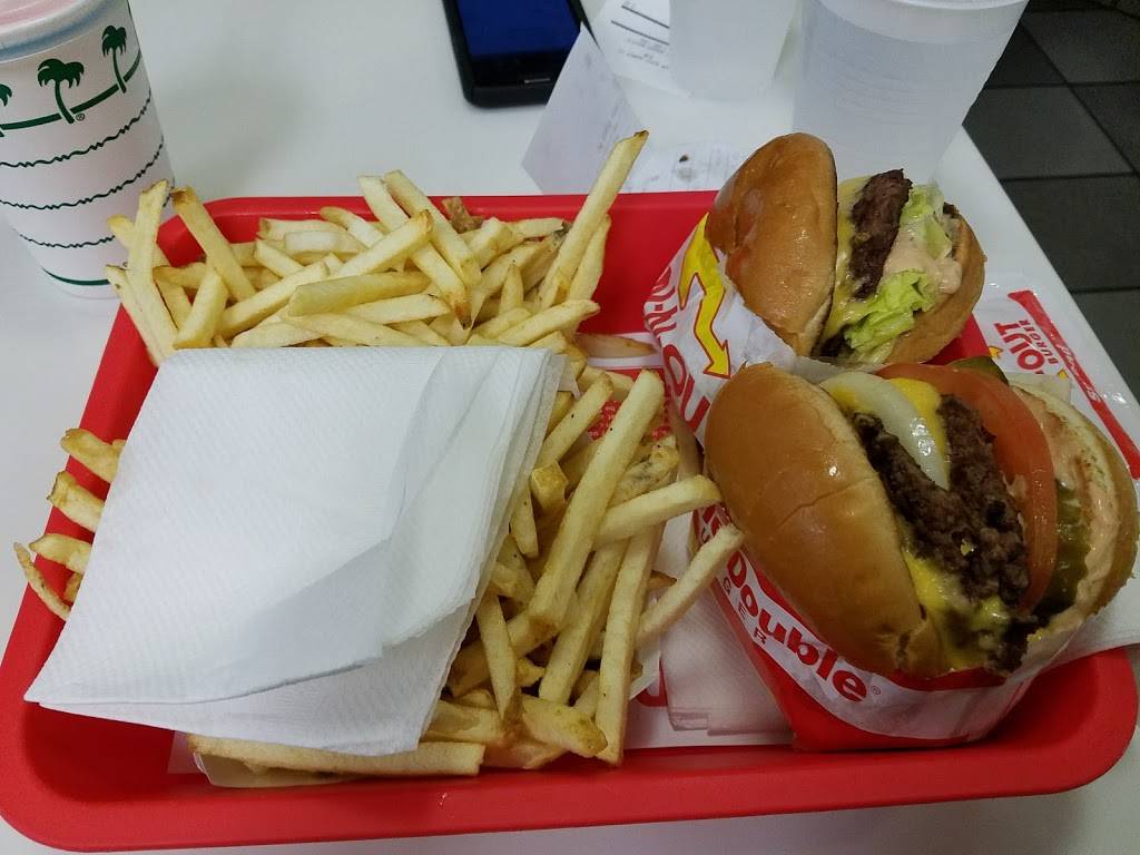 In-N-Out Burger | restaurant | 1616 Sisk Rd, Modesto, CA 95350, USA | 8007861000 OR +1 800-786-1000