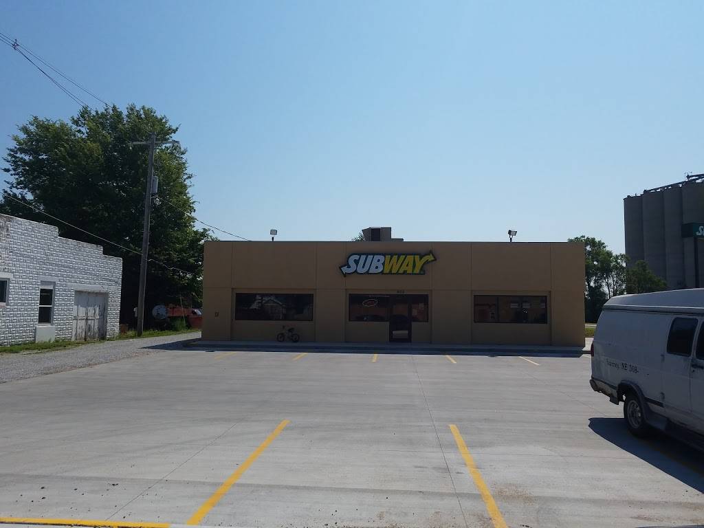 Subway | meal takeaway | 905 East St, Wood River, NE 68883, USA | 3085836719 OR +1 308-583-6719