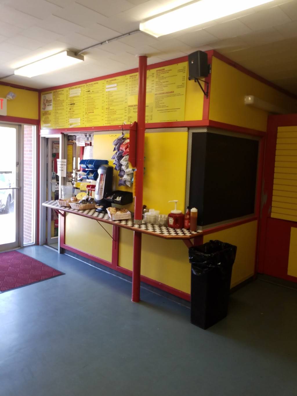 Franzs Food | meal takeaway | 46 Main St, Durham, NH 03824, USA | 6038683800 OR +1 603-868-3800