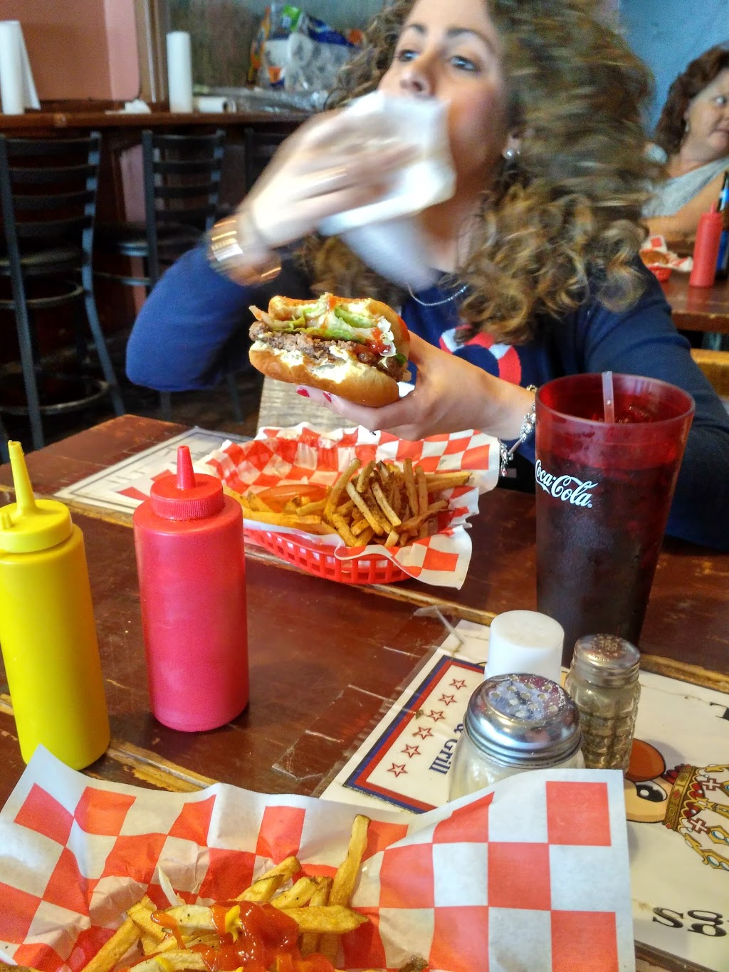 The American king of Wings | restaurant | 125 S Oak St, Pecos, TX 79772, USA | 4324473663 OR +1 432-447-3663
