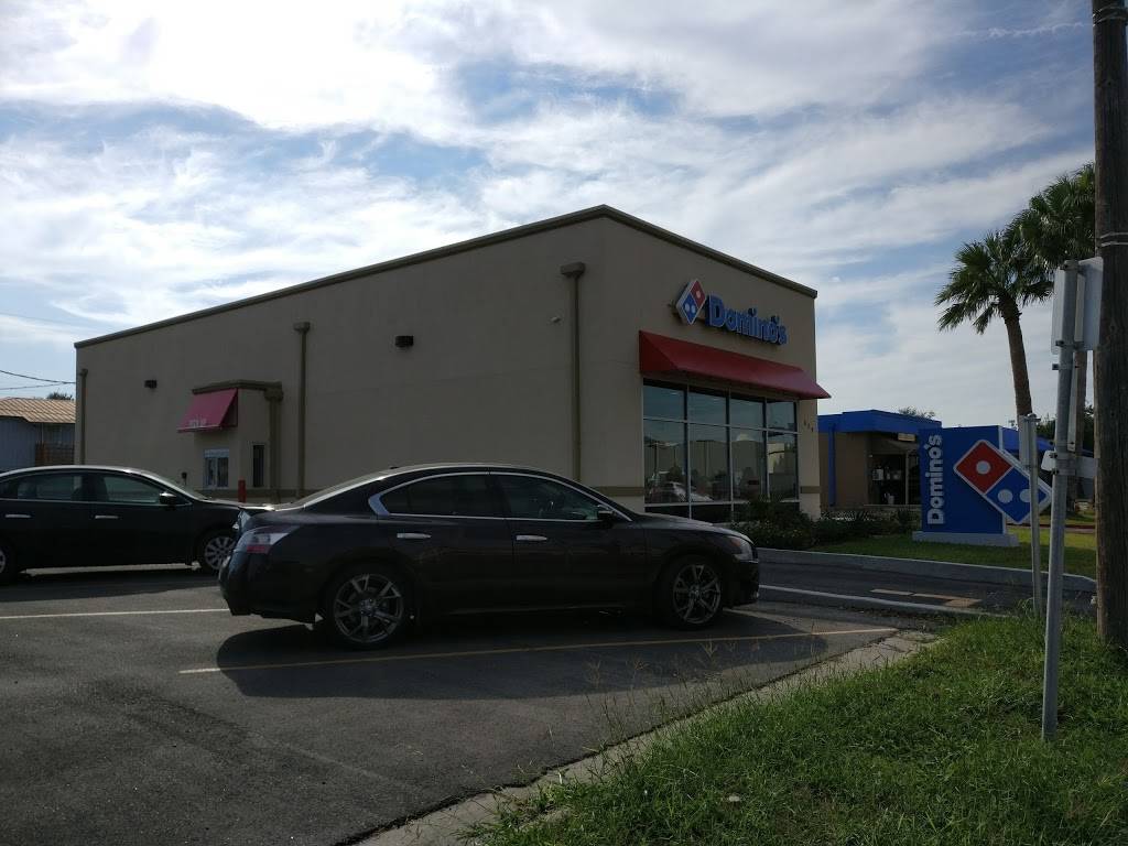 Dominos Pizza | meal delivery | 609 E King Ave, Kingsville, TX 78363, USA | 3615955591 OR +1 361-595-5591