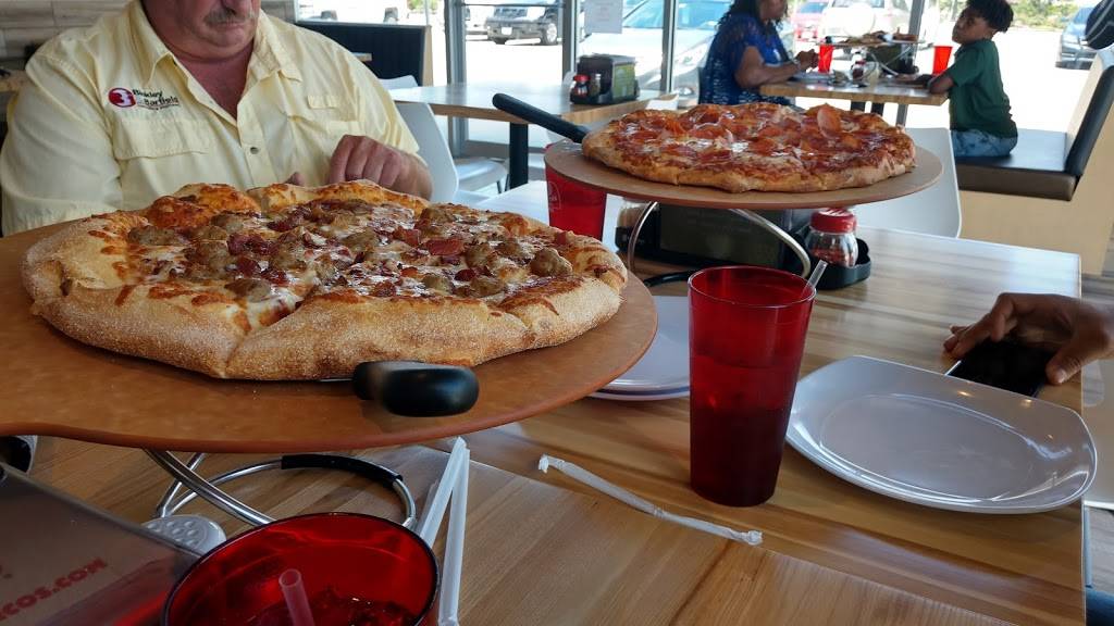 Marcos Pizza | meal delivery | 7101 West Grand Parkway South, Richmond, TX 77407, USA | 2812392200 OR +1 281-239-2200