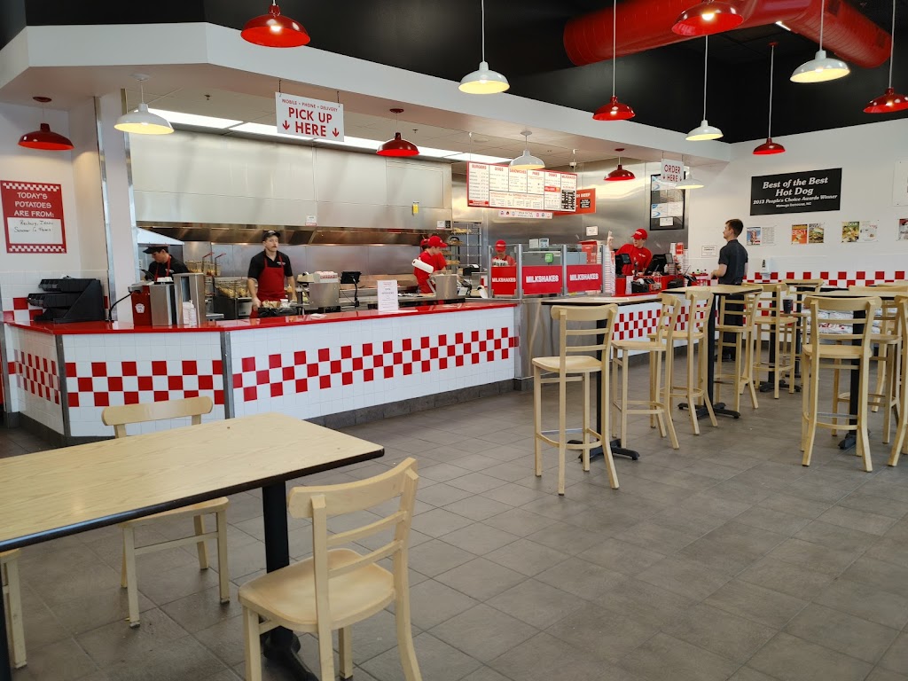 Five Guys | meal takeaway | 222 NE Emerson Ave Suite 103, Bend, OR 97701, USA | 5417977787 OR +1 541-797-7787