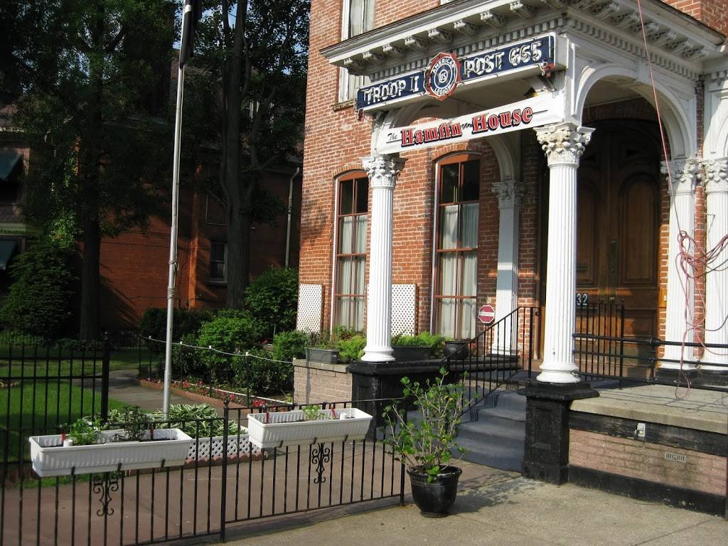 Hamlin House | restaurant | 432 Franklin St, Buffalo, NY 14202, USA | 7168858084 OR +1 716-885-8084