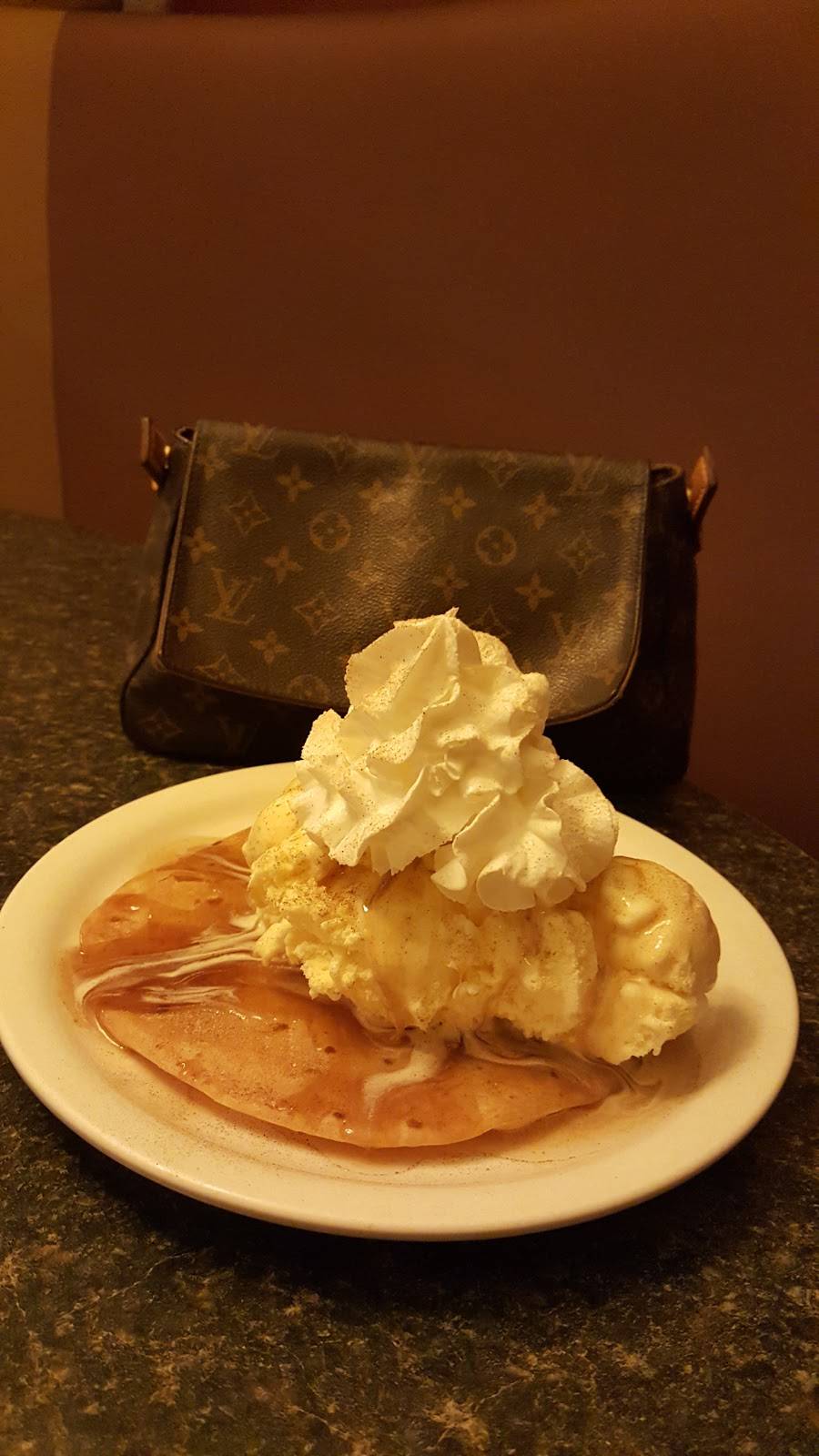 Pepes Mexican Restaurant & Cantina | restaurant | 31780 Railroad Canyon Rd, Canyon Lake, CA 92587, USA | 9512447373 OR +1 951-244-7373