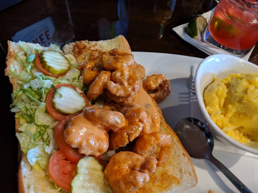 Walk-On's Sports Bistreaux - Restaurant | 110 Celebrity Dr, Broussard ...