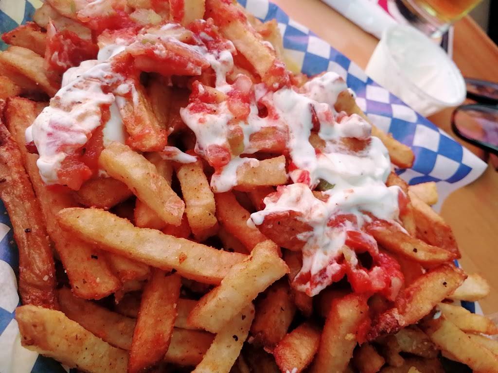 Fat Louie's American Style Pizzeria & Bar Restaurant 384 Linwell Rd