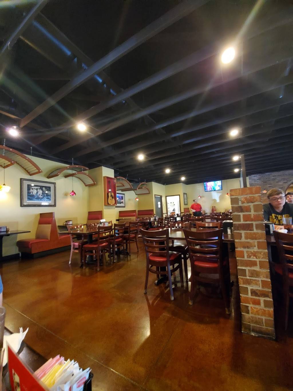 Pizza Village | meal takeaway | 2340 Kaliste Saloom Rd, Lafayette, LA 70508, USA | 3377068644 OR +1 337-706-8644