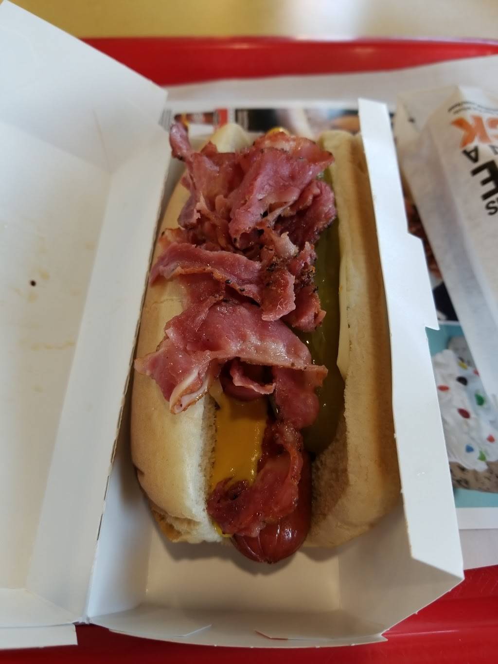 Wienerschnitzel | restaurant | 4398 W Shaw Ln, Fresno, CA 93711, USA | 5592779343 OR +1 559-277-9343