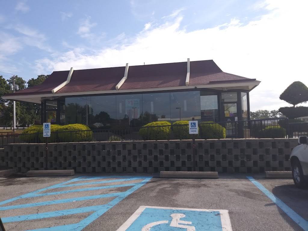 McDonalds | cafe | 1790 W Newport, Stanton, DE 19804, USA | 3029940162 OR +1 302-994-0162