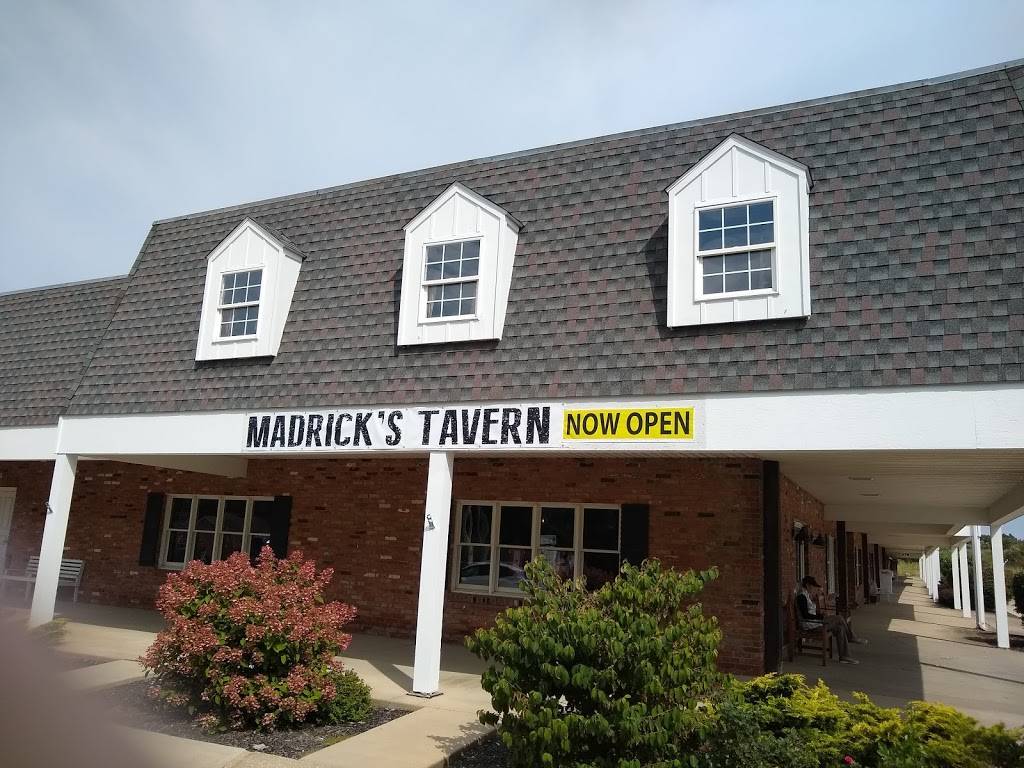 Madricks Tavern | restaurant | 10760 Kinsman Rd, Newbury Township, OH 44065, USA | 4405641180 OR +1 440-564-1180