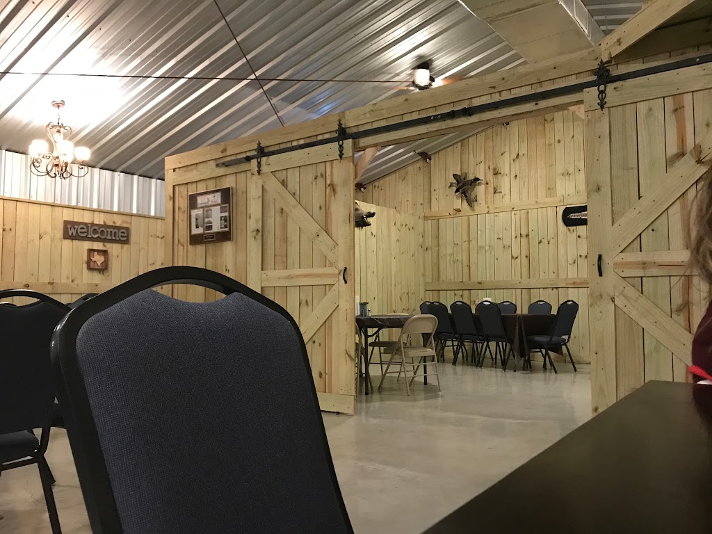 Tuckers BBQ | restaurant | 200 S 16th St, Raymondville, TX 78580, USA | 9566992259 OR +1 956-699-2259