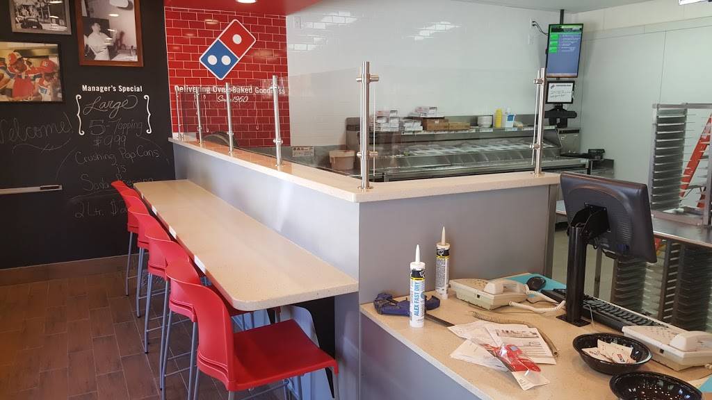 Dominos Pizza | meal delivery | 320 Broadway St, New Haven, IN 46774, USA | 2607499999 OR +1 260-749-9999