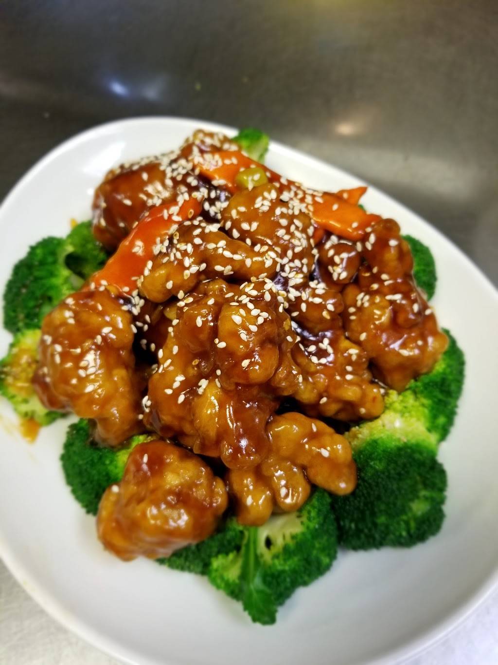 Silver Lake Chinese Restaurant | restaurant | 881 S Randall Rd, Elgin, IL 60123, USA | 8478888088 OR +1 847-888-8088