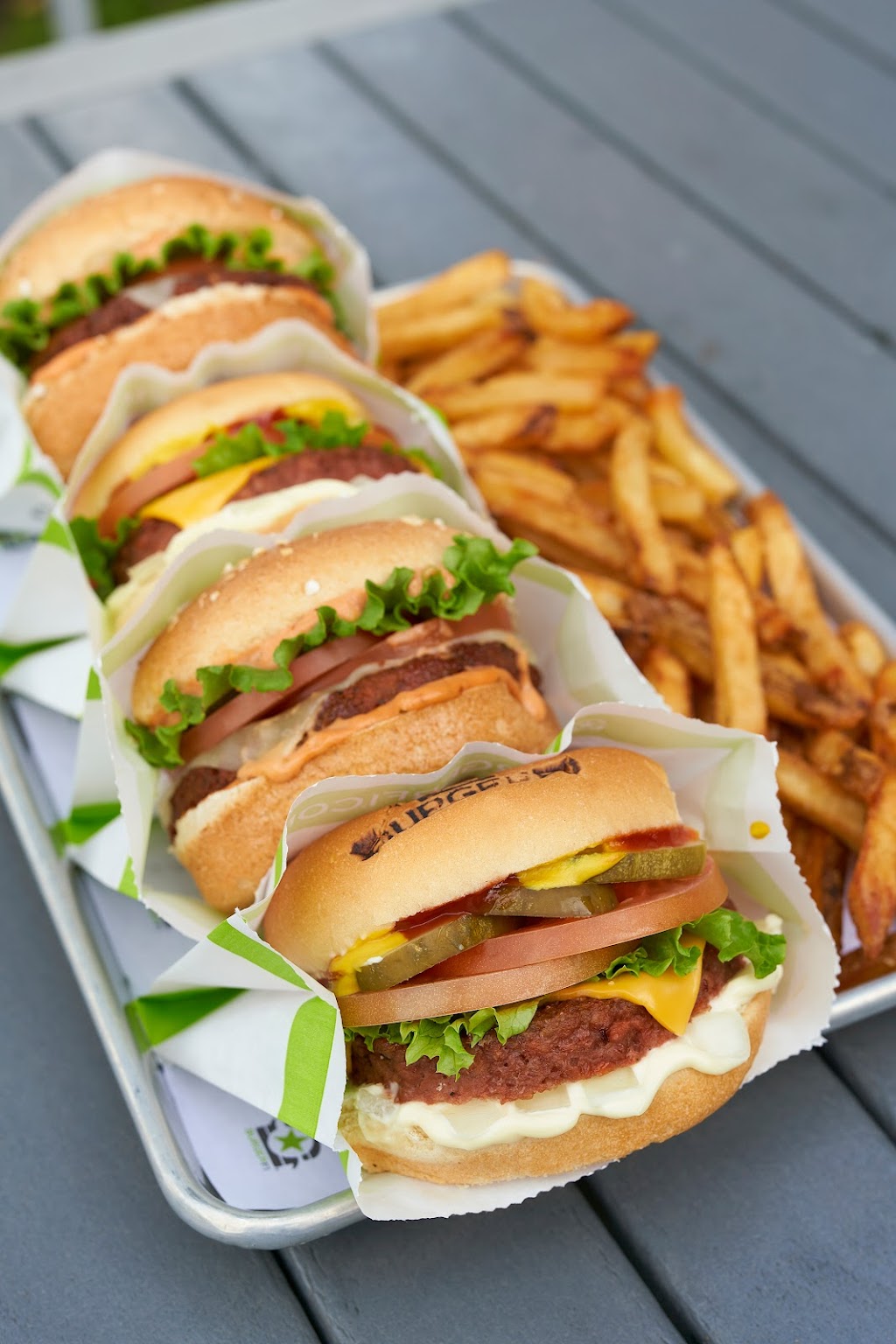 burgerfi-2535-s-state-rd-7-unit-110-wellington-fl-33414-usa