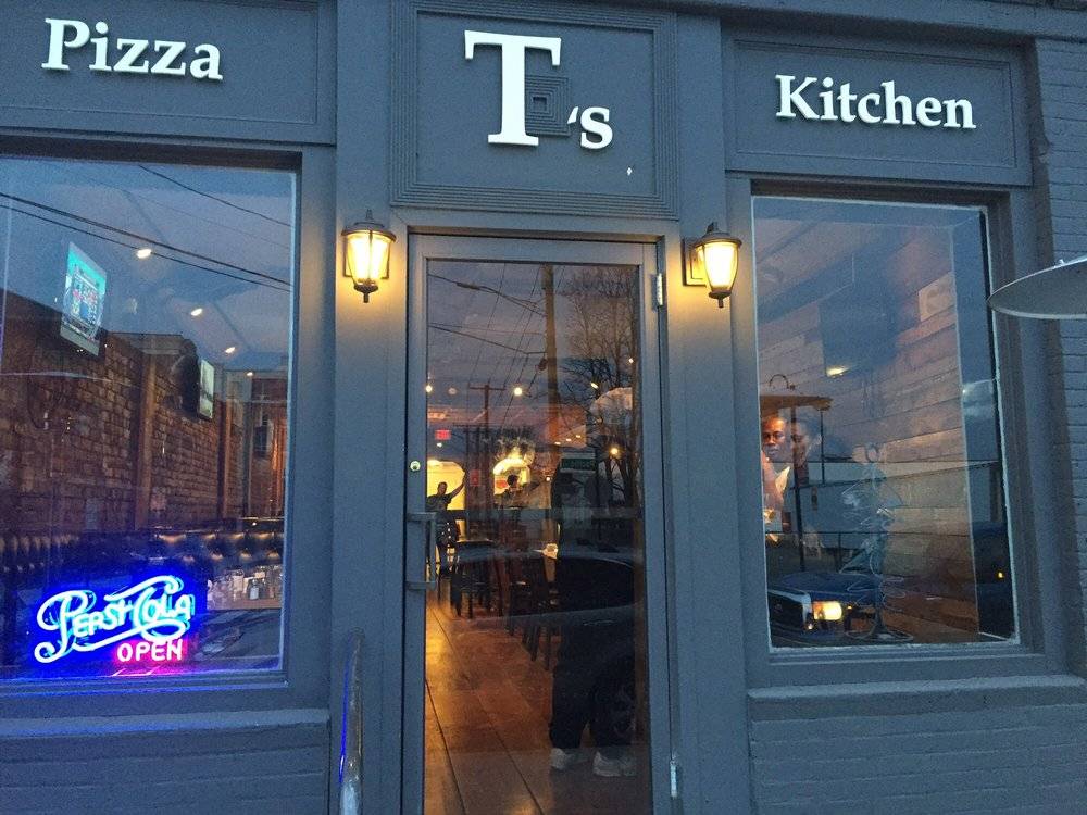 t's kitchen and wine bar