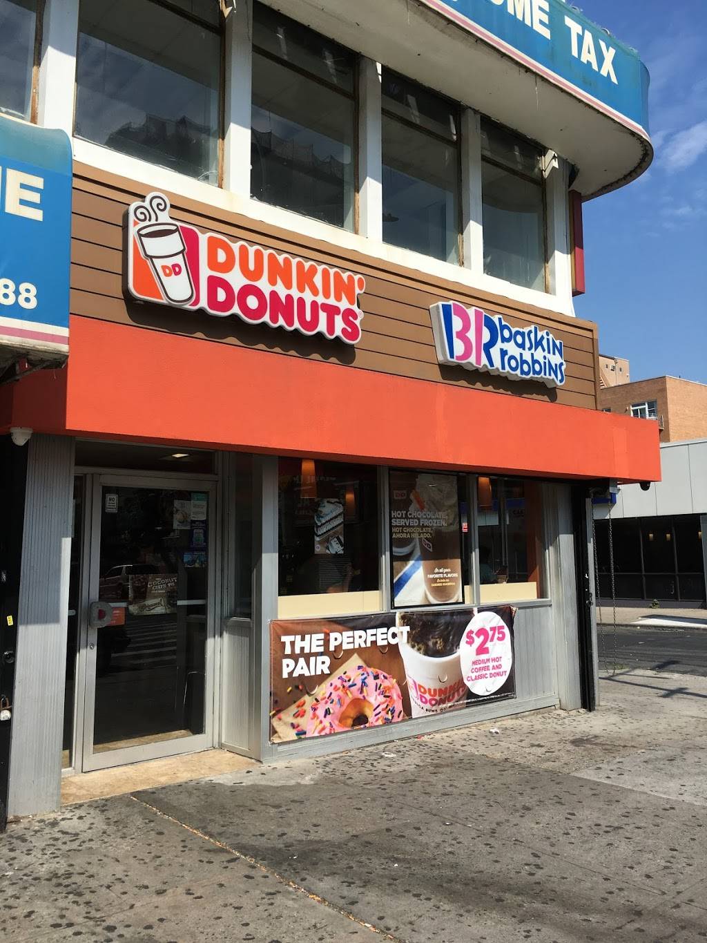 Dunkin Donuts | cafe | 13 Graham Ave, Brooklyn, NY 11206, USA | 7183886845 OR +1 718-388-6845