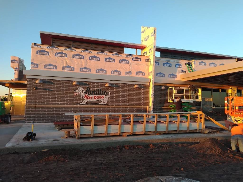 Portillo's Hot Dogs 7715 Palm Pkwy, Orlando, FL 32836, USA