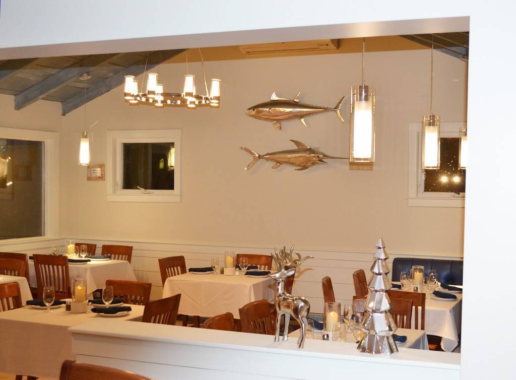 Harborview Restaurant & Bar 235 Ocean St, Hyannis, MA 02601, USA