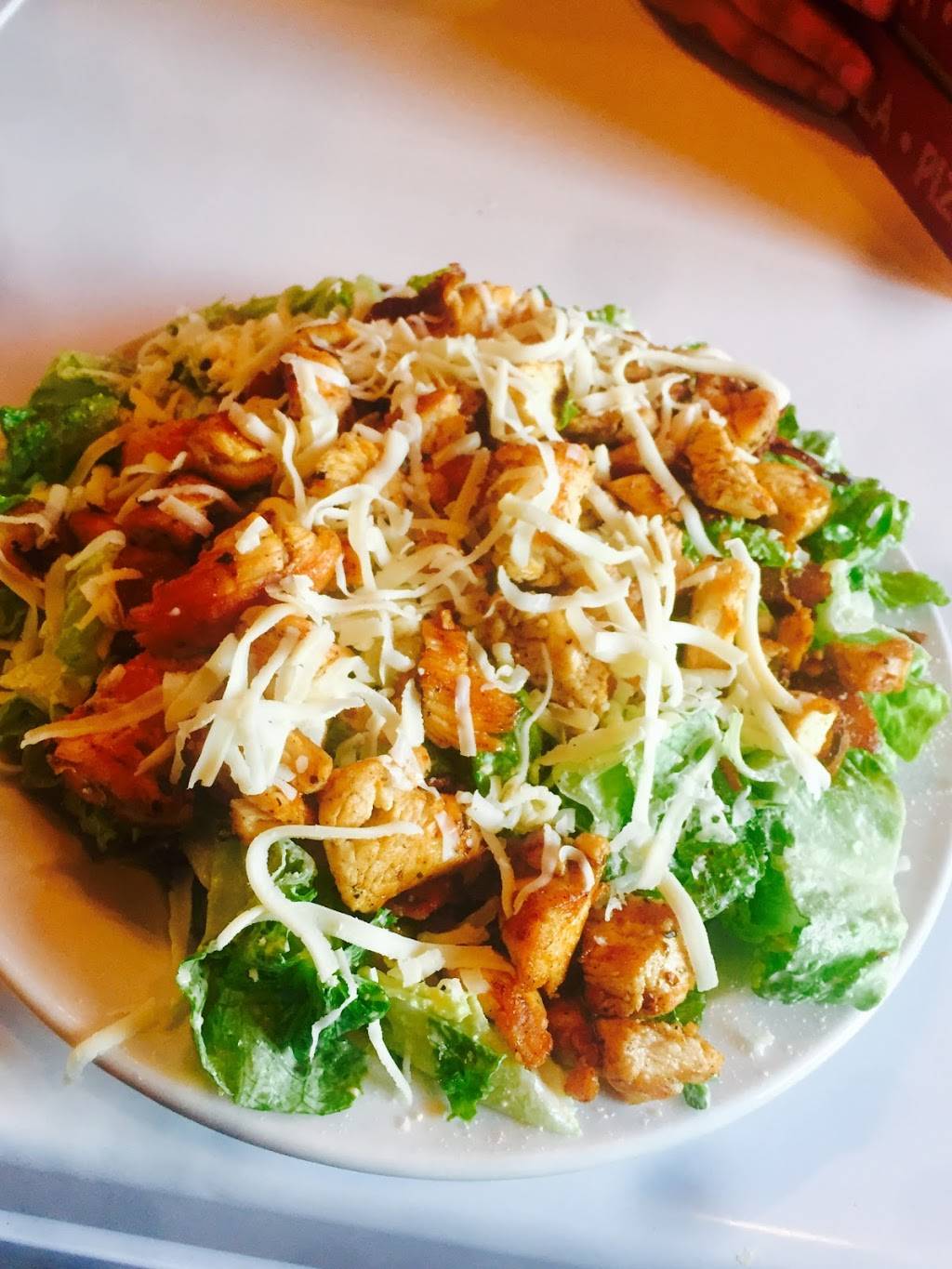 Restaurant Pizza Mike Coaticook | meal delivery | 7 Rue Child, Coaticook, QC J1A 2B2, Canada | 8198494422 OR +1 819-849-4422